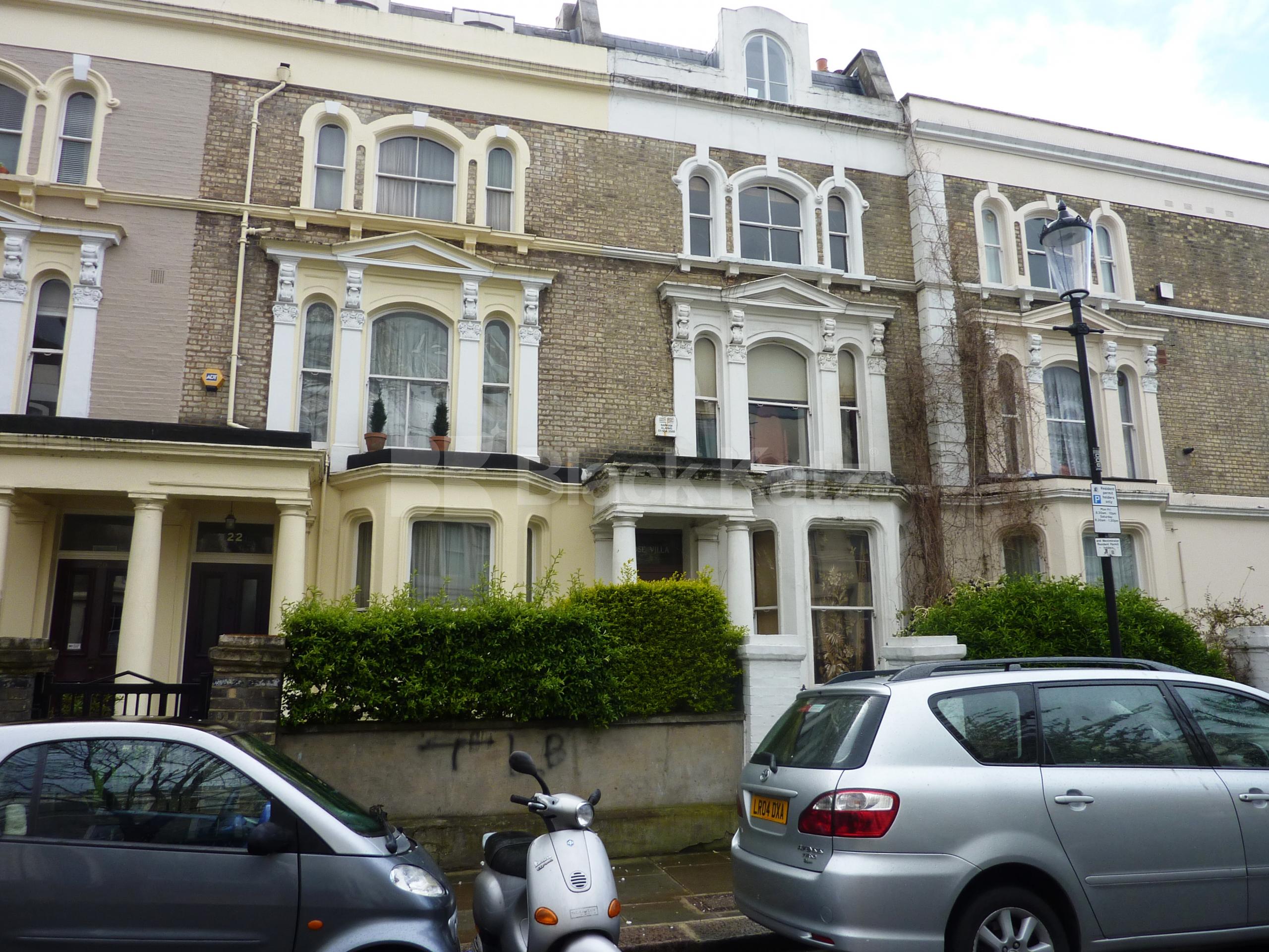			INCLUSIVE OF ALL BILLS!, 2 Bedroom, 1 bath, 1 reception Flat			 St Lukes Road, PORTOBELLO/WESTBOURNE PARK W11 W11